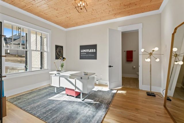 568 Versailles Drive, Auburn, GA 30011