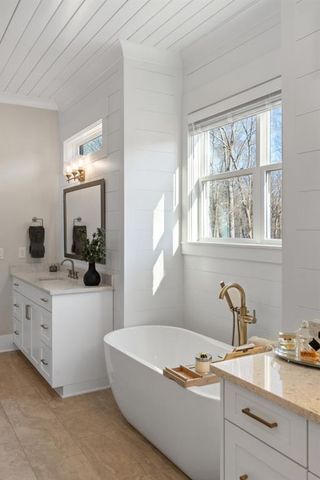 568 Versailles Drive, Auburn, GA 30011