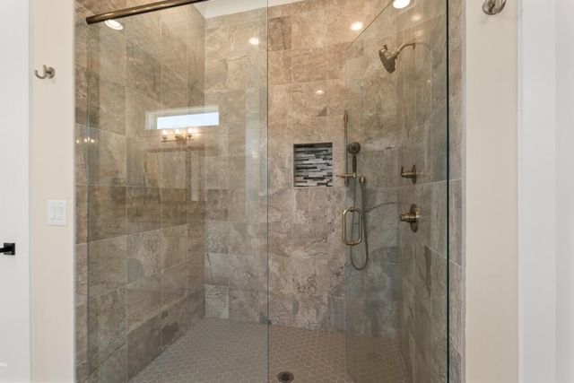 568 Versailles Drive, Auburn, GA 30011