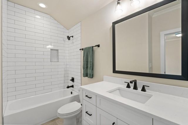 568 Versailles Drive, Auburn, GA 30011