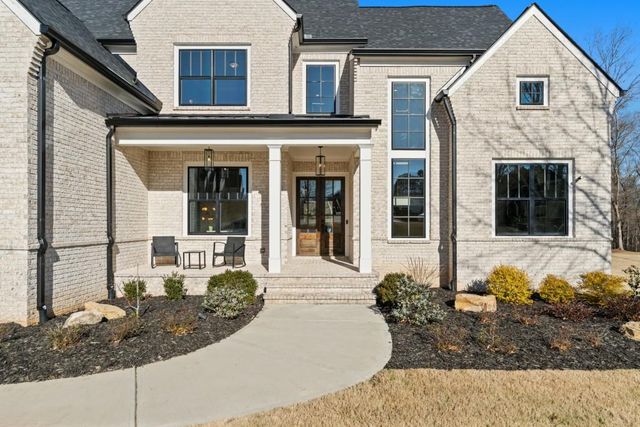 568 Versailles Drive, Auburn, GA 30011