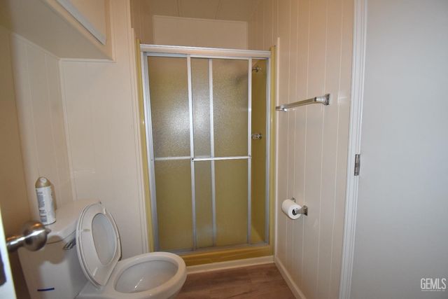 60 Cinnamon Lane, Bakersfield, CA 93308