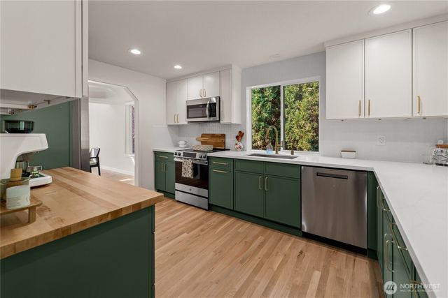 1812 Lumley Avenue, Mukilteo, WA 98275