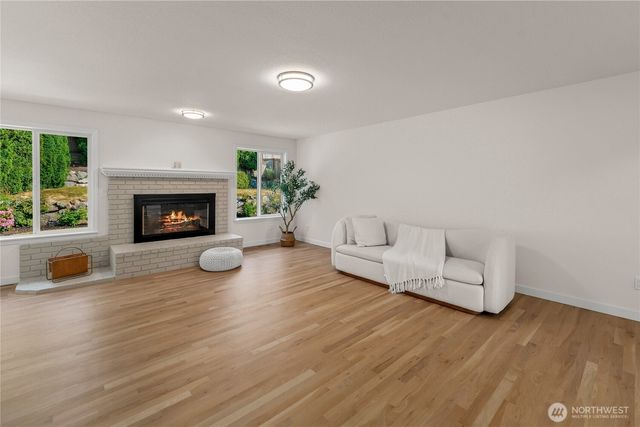 1812 Lumley Avenue, Mukilteo, WA 98275
