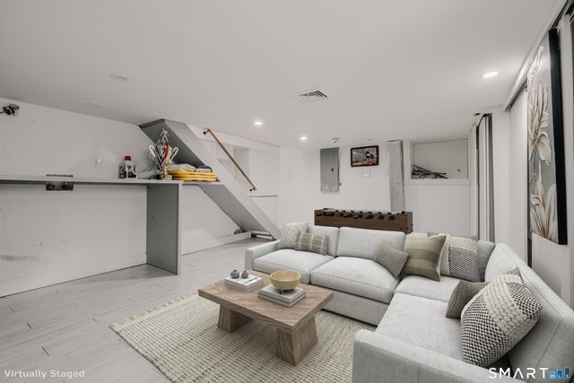 20 Avenue A, Norwalk, CT 06854