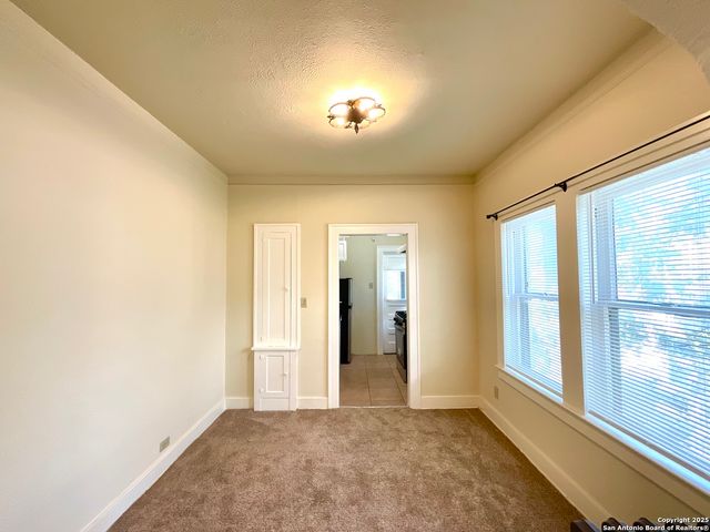 127 W Craig Pl Apt 6, San Antonio, TX 78212