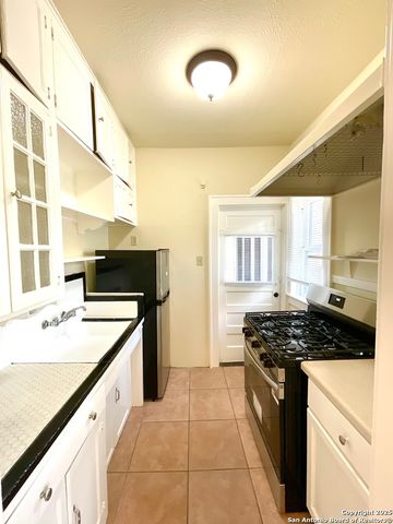 127 W Craig Pl Apt 6, San Antonio, TX 78212