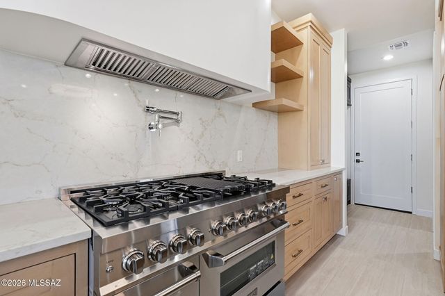 2945 N Silver Spur Drive, Tucson, AZ 85745