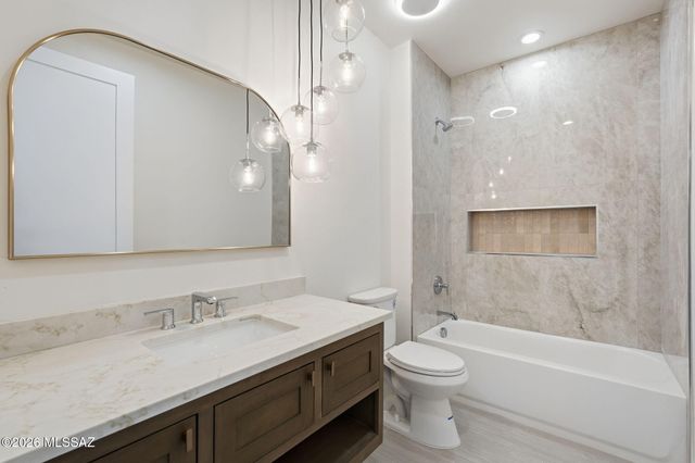 2945 N Silver Spur Drive, Tucson, AZ 85745