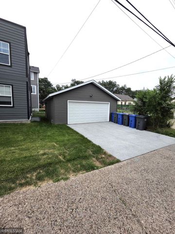1911 E 32nd Street, Minneapolis, MN 55407