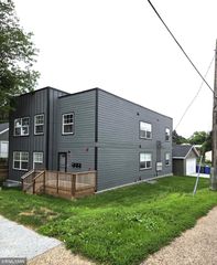 1911 E 32nd Street, Minneapolis, MN 55407