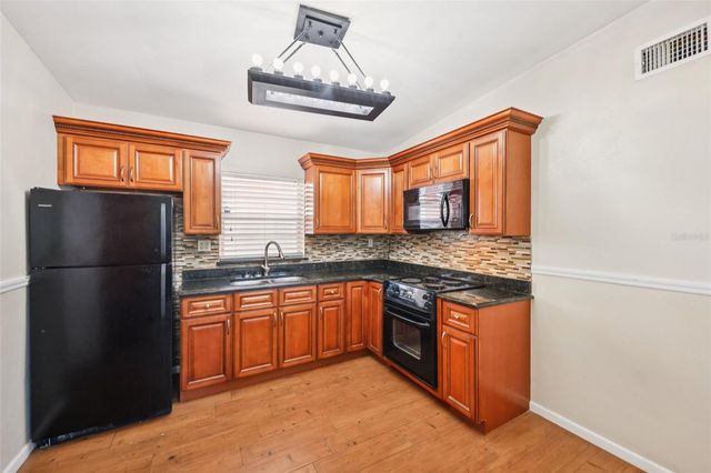1417 E HARDING STREET, Orlando, FL 32806