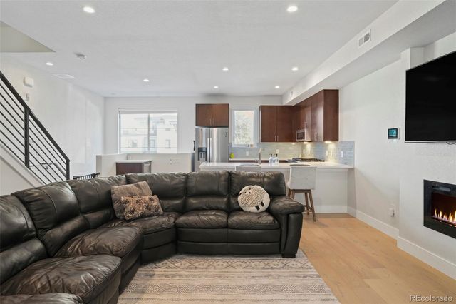 3541 S Emerson Street C, Englewood, CO 80113