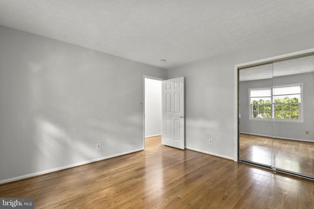 2206 TOUCHSTONE CT, Silver Spring, MD 20904