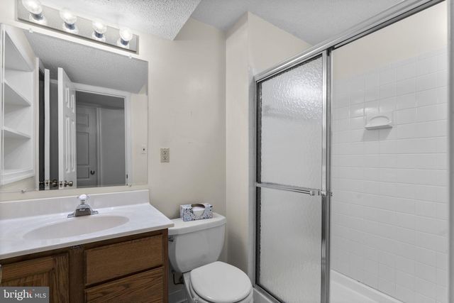 2206 TOUCHSTONE CT, Silver Spring, MD 20904