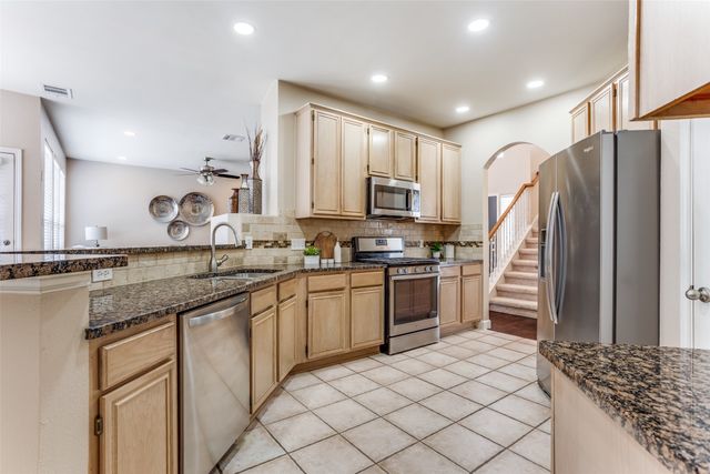 3909 Rolling Hills Drive, Plano, TX 75025