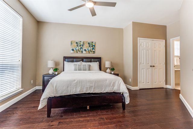 3909 Rolling Hills Drive, Plano, TX 75025