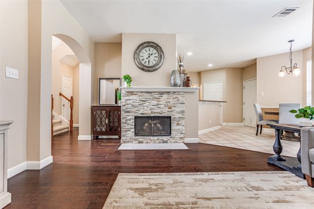 3909 Rolling Hills Drive, Plano, TX 75025