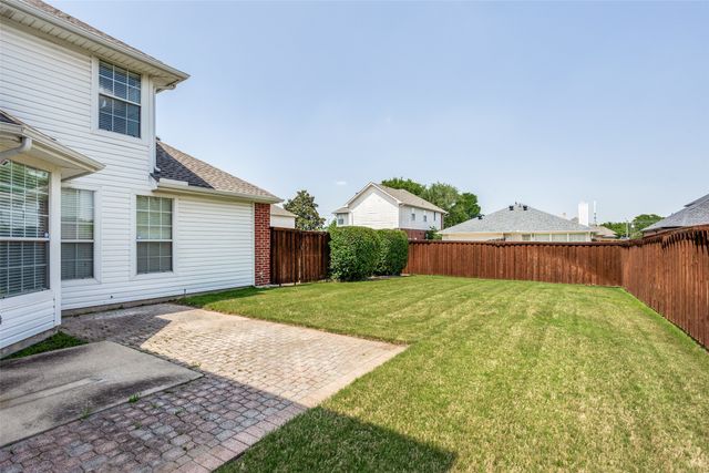 3909 Rolling Hills Drive, Plano, TX 75025