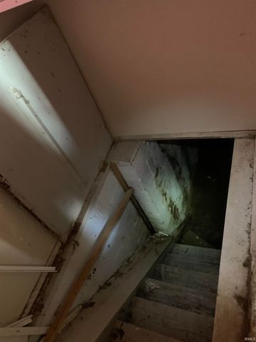 413 E Albert Street, Argos, IN 46501