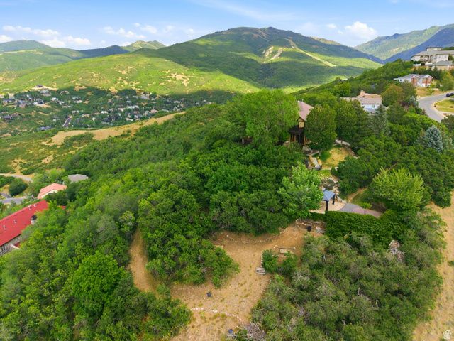 1501 E MAPLE HILLS DR, Bountiful, UT 84010