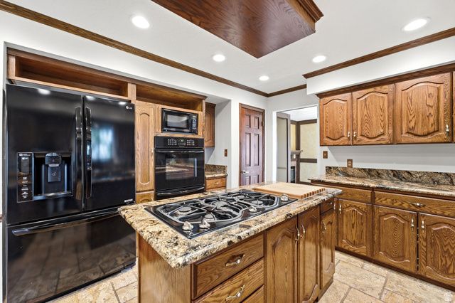 1501 E MAPLE HILLS DR, Bountiful, UT 84010