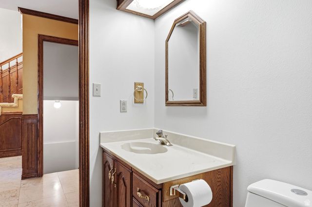1501 E MAPLE HILLS DR, Bountiful, UT 84010