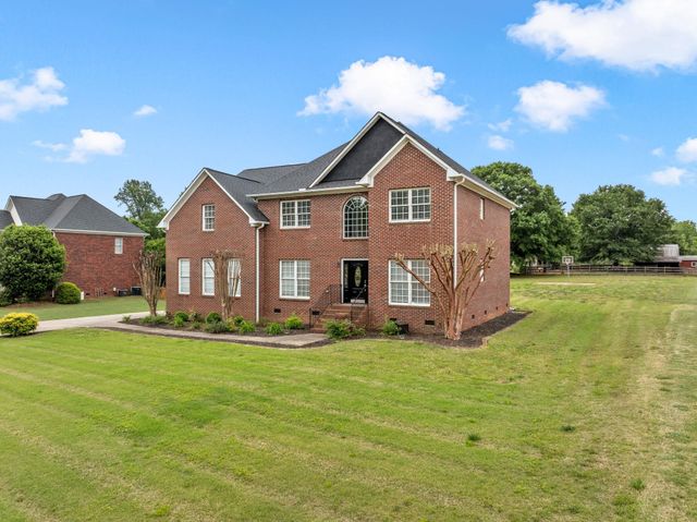 366 Benford Drive, Boiling Springs, SC 29316