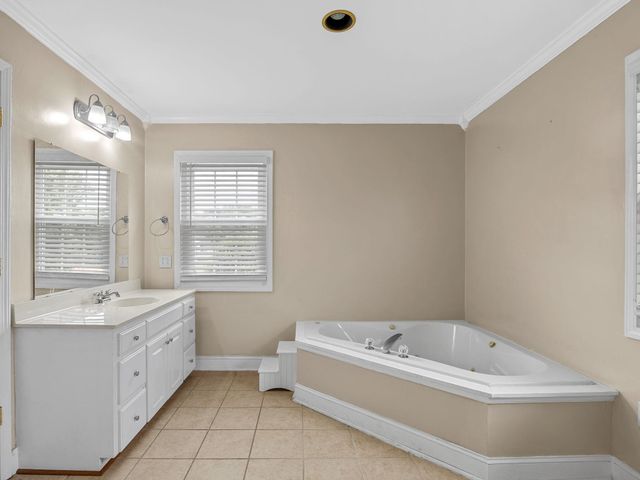 366 Benford Drive, Boiling Springs, SC 29316