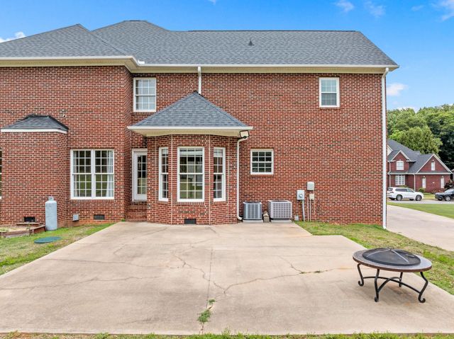 366 Benford Drive, Boiling Springs, SC 29316