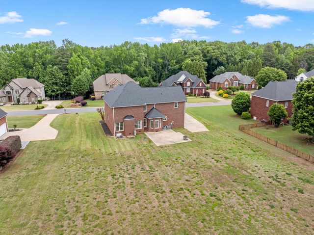 366 Benford Drive, Boiling Springs, SC 29316
