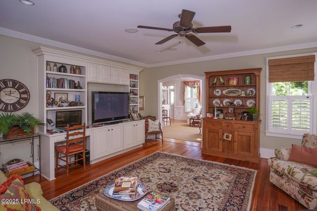 58 Wrights Point Circle, Beaufort, SC 29902