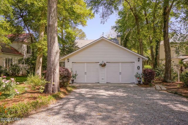 58 Wrights Point Circle, Beaufort, SC 29902