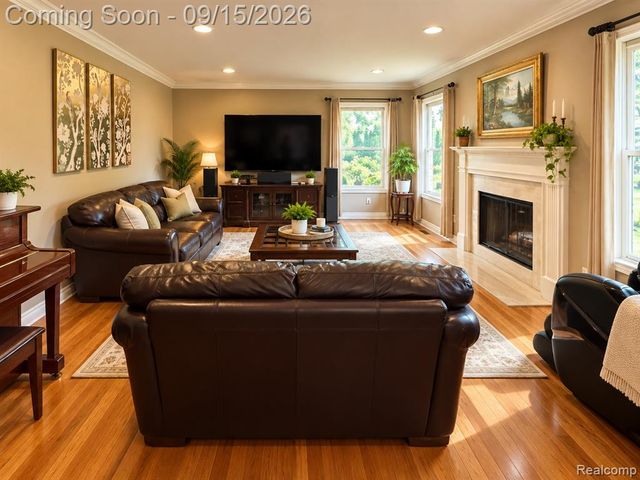 37673 Mckenzie Court, Farmington Hills, MI 48331