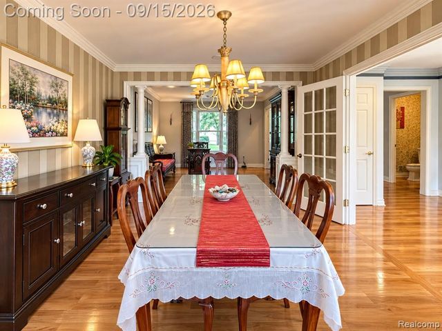 37673 Mckenzie Court, Farmington Hills, MI 48331