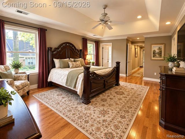 37673 Mckenzie Court, Farmington Hills, MI 48331