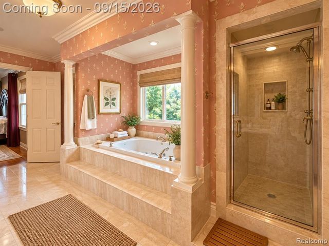37673 Mckenzie Court, Farmington Hills, MI 48331
