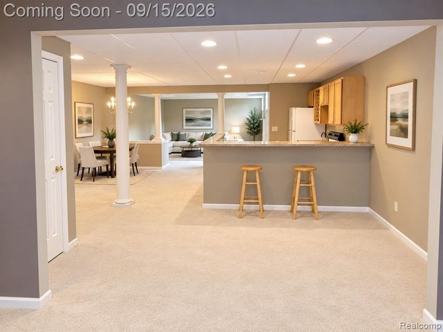 37673 Mckenzie Court, Farmington Hills, MI 48331