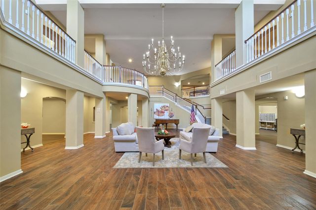 2815 Kings Crossing Drive 214, Kingwood, TX 77345