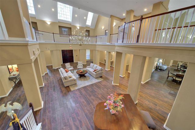 2815 Kings Crossing Drive 214, Kingwood, TX 77345