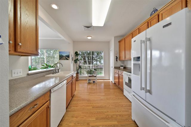 2815 Kings Crossing Drive 214, Kingwood, TX 77345