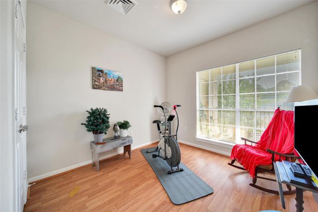 2815 Kings Crossing Drive 214, Kingwood, TX 77345