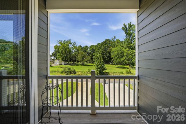16705 Summers Walk Boulevard, Davidson, NC 28036