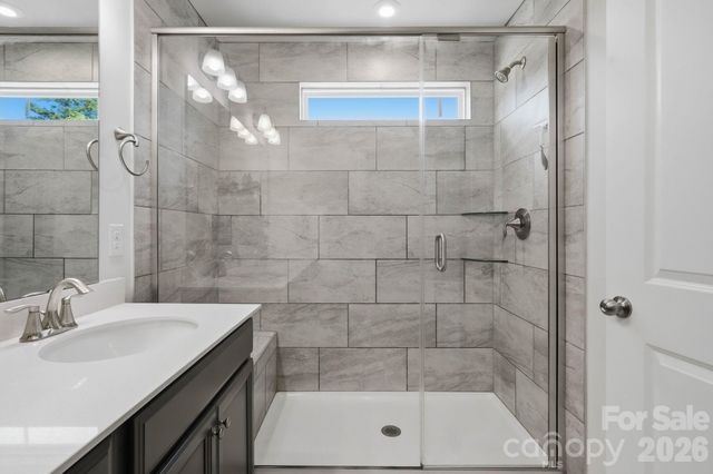 16705 Summers Walk Boulevard, Davidson, NC 28036