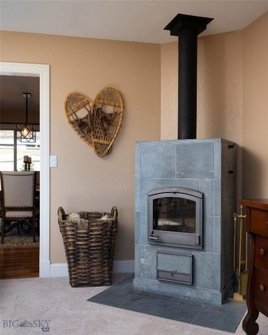 14 Little Bunny Lane, Livingston, MT 59047