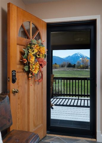 14 Little Bunny Lane, Livingston, MT 59047