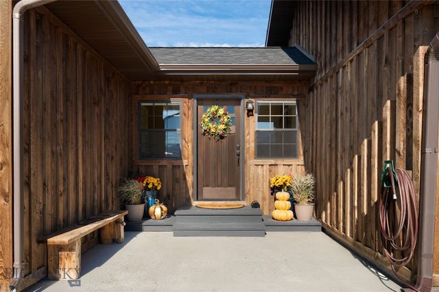 14 Little Bunny Lane, Livingston, MT 59047