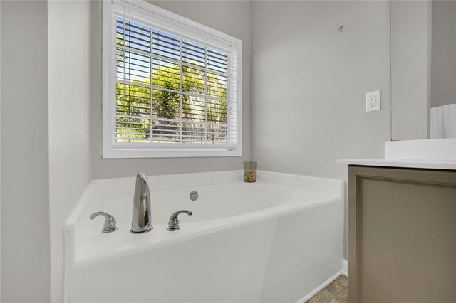 678 Bailey Drive, Jefferson, GA 30549