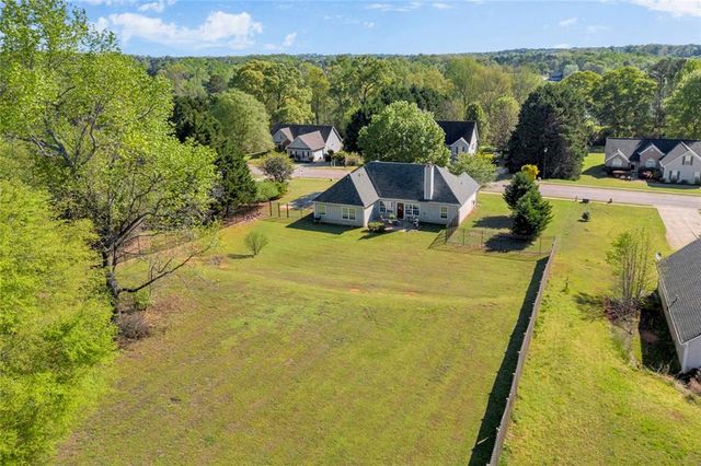 678 Bailey Drive, Jefferson, GA 30549