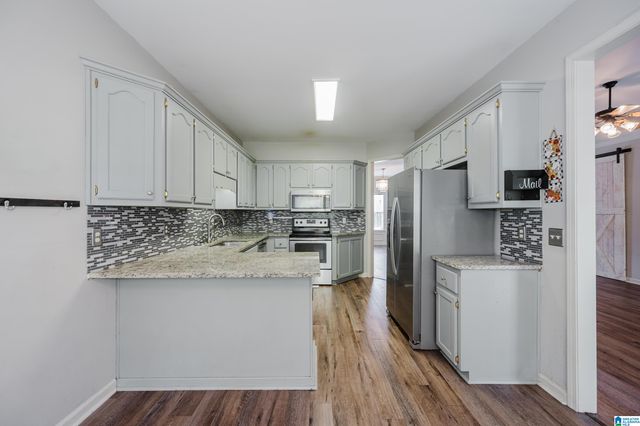 128 MAGNOLIA RIDGE CIRCLE, Chelsea, AL 35043